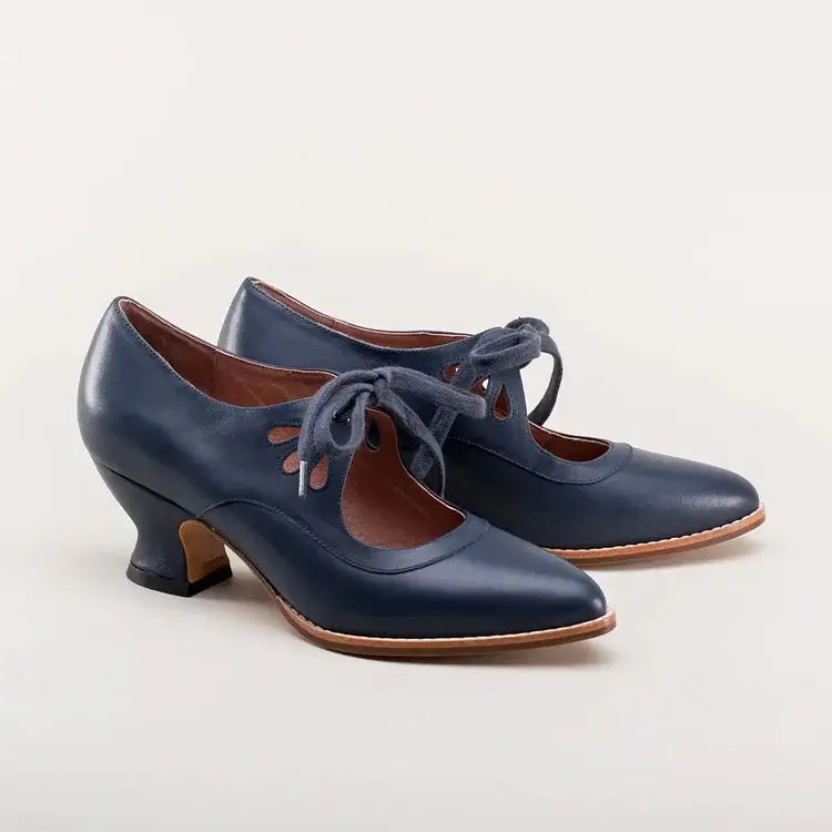 Susanne™ - Premium Orthopaedic Lace-Up Shoes